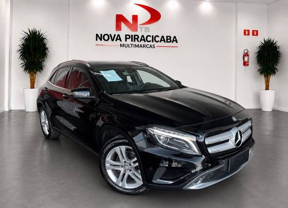 MERCEDES-BENZ GLA 250 2.0 16V TURBO GASOLINA ENDURO 4P AUTOMÁTICO MERCEDES-BENZ GLA 250 2.0 16V TURBO GASOLINA ENDURO 4P AUTOMÁTICO